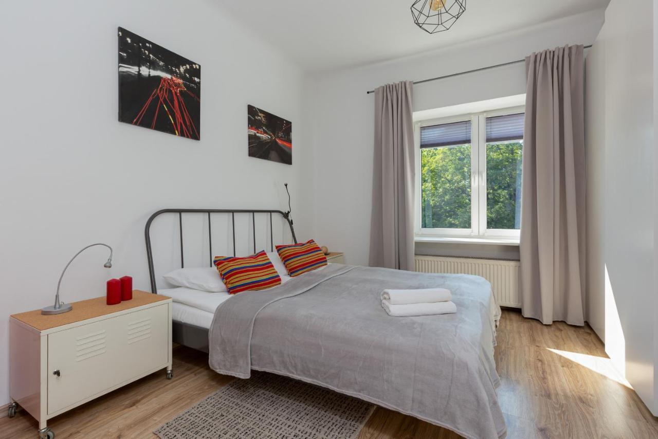 Apartment Bialobrzeska Warsaw By Noclegi Renters Kültér fotó